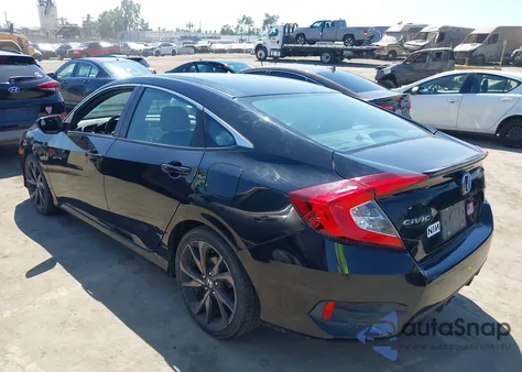2019 Honda Civic Sport z USA, uszkodzony, nr VIN 19XFC2F89KE201836